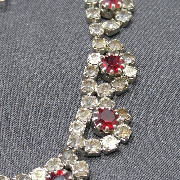 Vintage 1960s Rhinestone Choker Necklace, Rhodium Plated, Red Gray Clear Stones - Picture 10 of 10